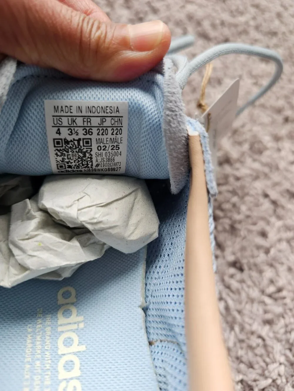 Adidas Handball Spezial shoes women's 5 in light blue